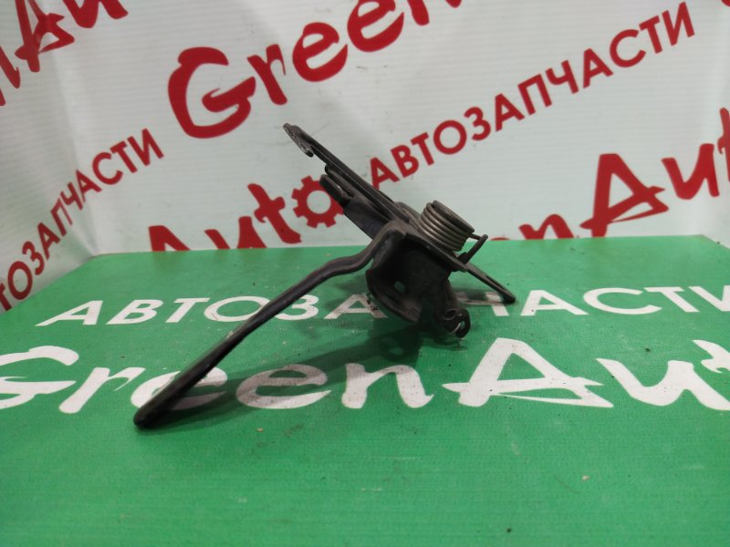 Замок капота, 1700 рублей, Красноярск