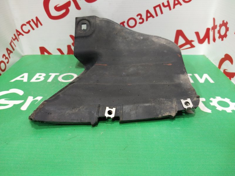 Подкрылок, 900 рублей, Красноярск