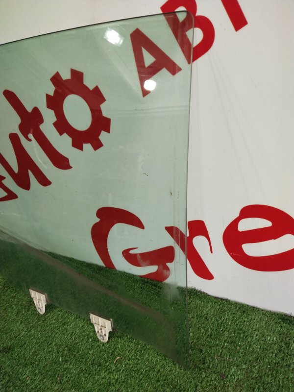 Стекло боковое, 2000 рублей, Красноярск