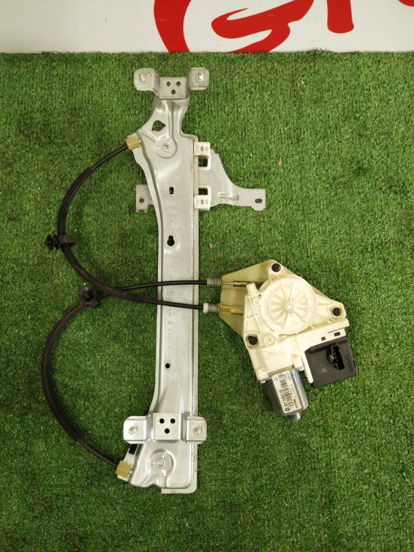 Стеклоподъемник, 1000 рублей, Красноярск