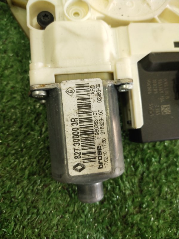 Стеклоподъемник, 1000 рублей, Красноярск