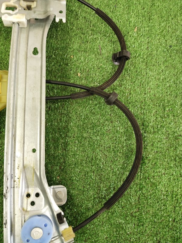 Стеклоподъемник, 1000 рублей, Красноярск