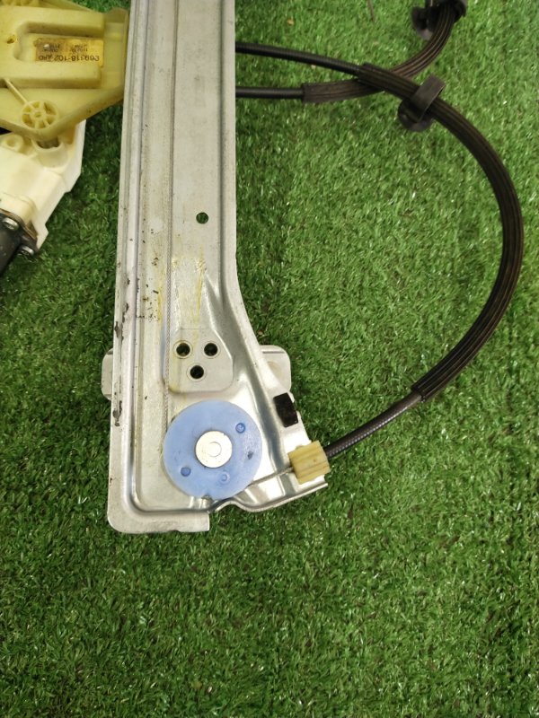 Стеклоподъемник, 1000 рублей, Красноярск