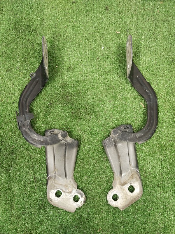 Петля капота, 2000 рублей, Красноярск