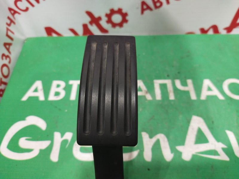 Педаль газа, 1000 рублей, Красноярск