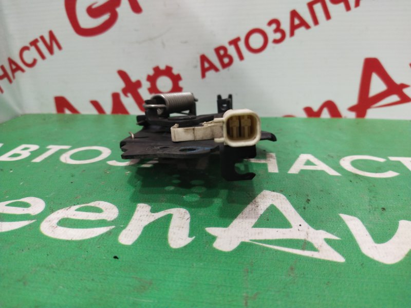 Замок капота, 1000 рублей, Красноярск