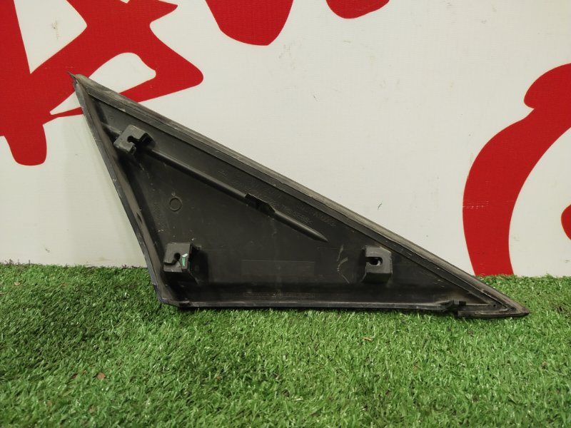 Уголок крыла, 500 рублей, Красноярск