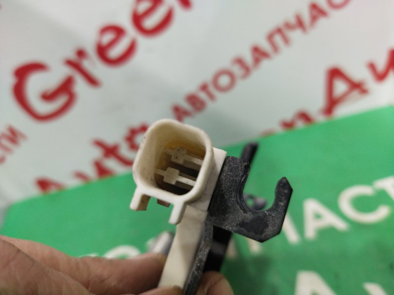 Замок капота, 1000 рублей, Красноярск