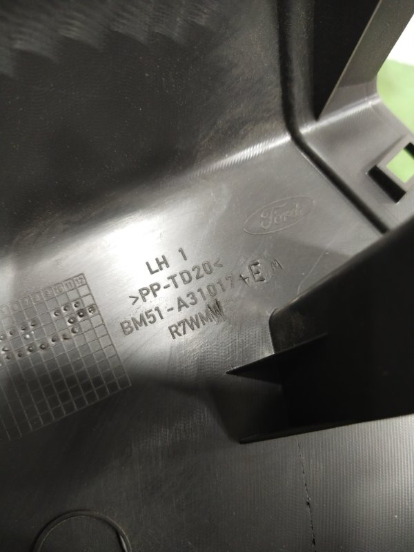 Обшивка стойки кузова, 500 рублей, Красноярск