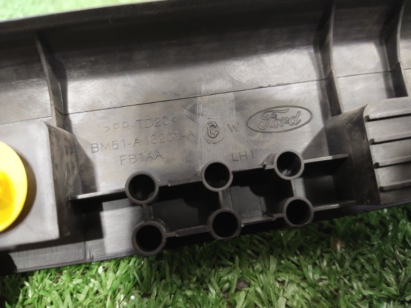 Накладка на порог салона, 300 рублей, Красноярск