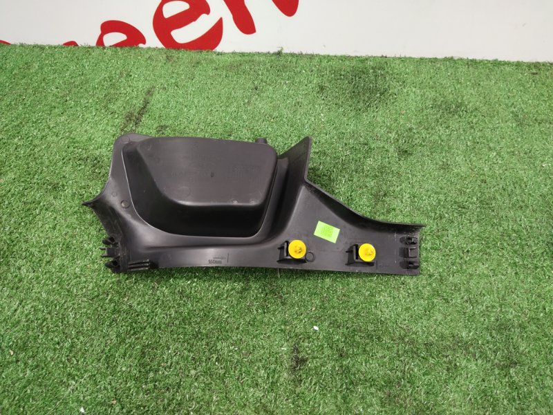 Накладка на порог салона, 400 рублей, Красноярск