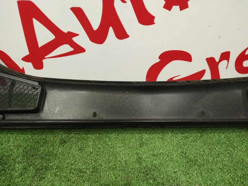 Решетка под лобовое стекло, 2000 рублей, Красноярск