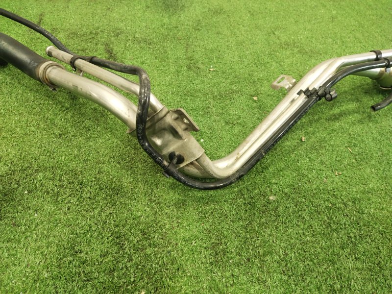 Горловина топливного бака, 2000 рублей, Красноярск