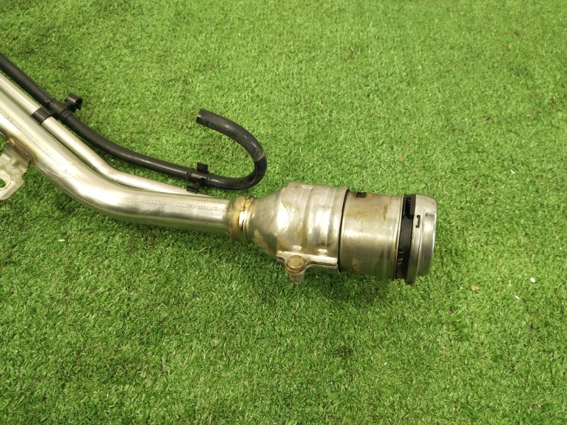 Горловина топливного бака, 2000 рублей, Красноярск