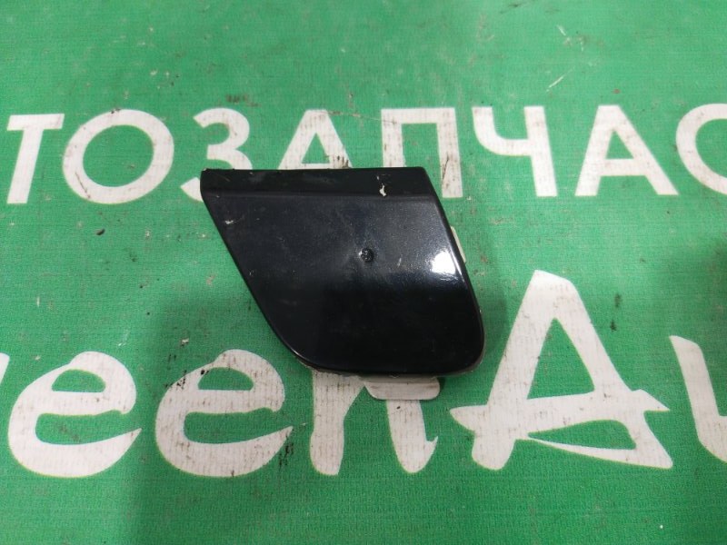 Заглушка буксировочного крюка, 500 рублей, Красноярск