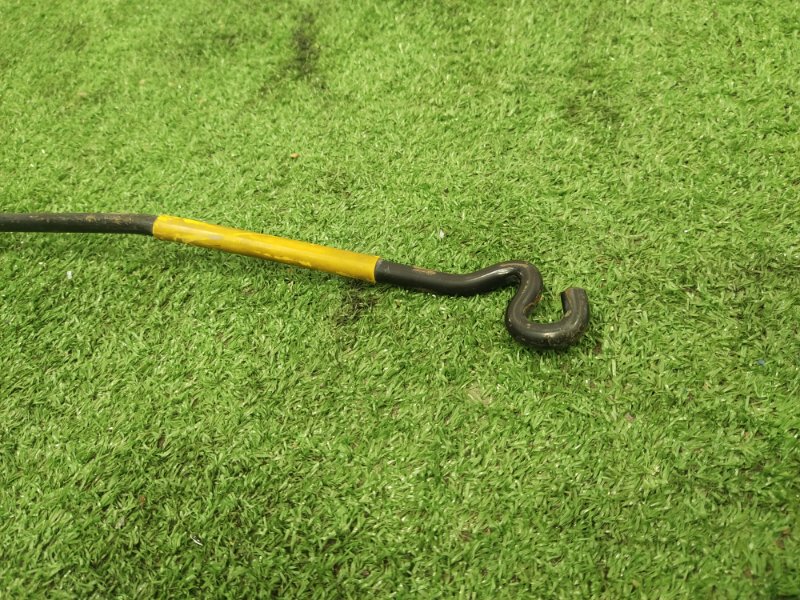 Упор капота, 500 рублей, Красноярск