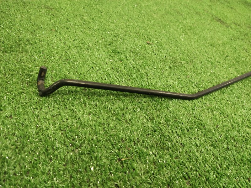 Упор капота, 500 рублей, Красноярск