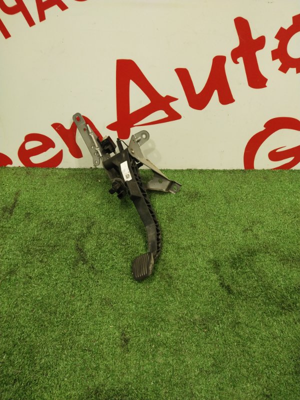 Педаль сцепления, 1000 рублей, Красноярск