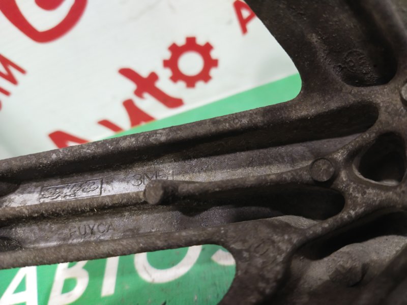 Кронштейн КПП, 1000 рублей, Красноярск