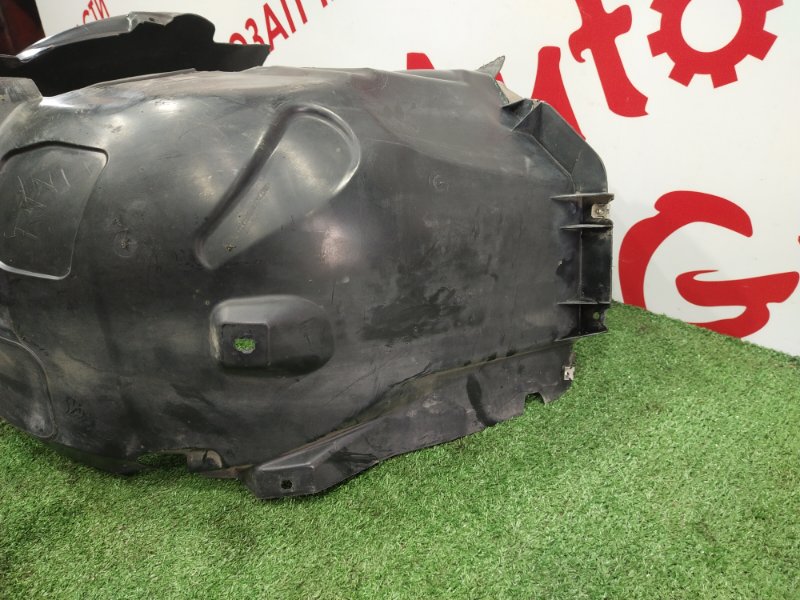 Подкрылок, 600 рублей, Красноярск