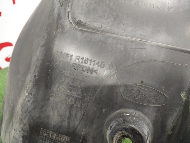 Подкрылок, 600 рублей, Красноярск