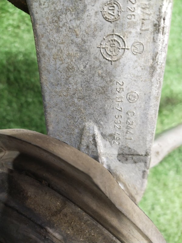 Кулиса МКПП, 1000 рублей, Красноярск