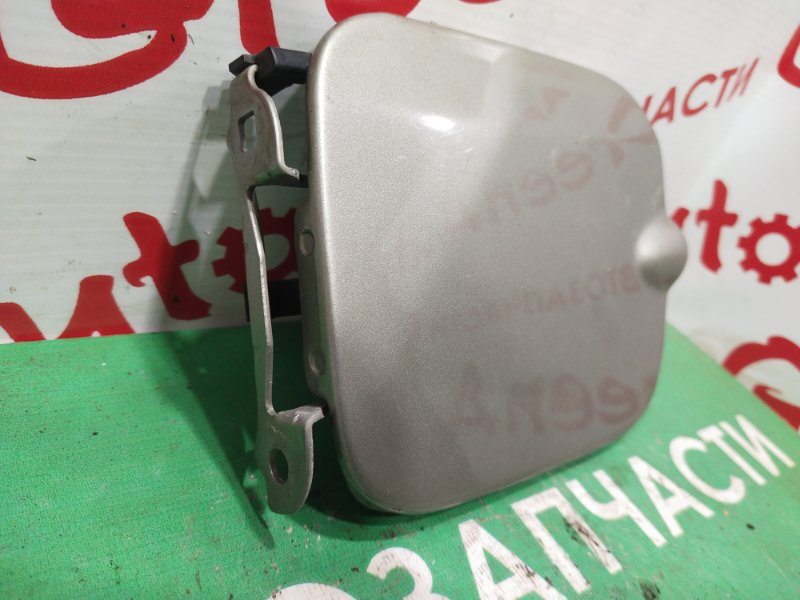 Лючок топливного бака, 500 рублей, Красноярск