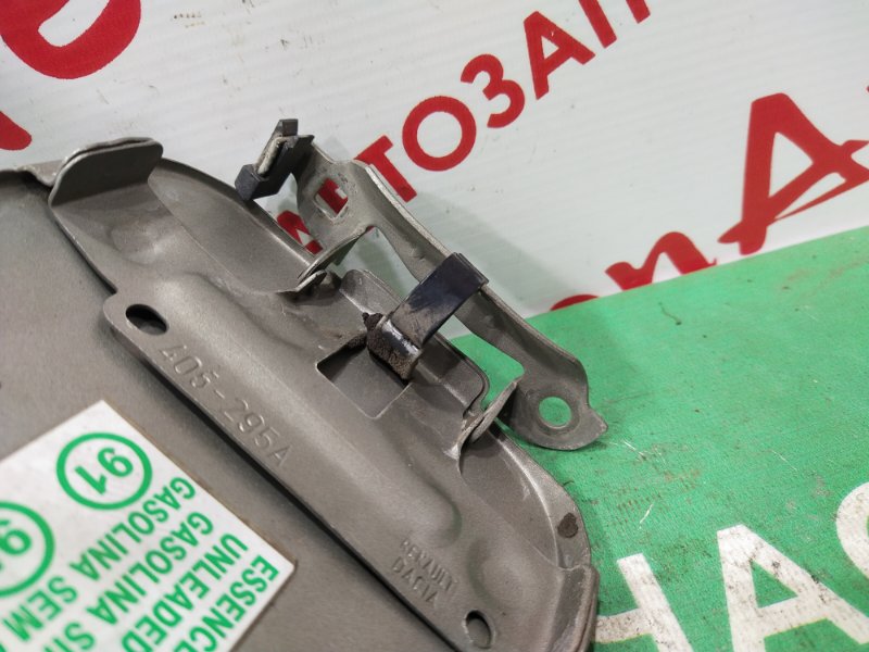 Лючок топливного бака, 500 рублей, Красноярск