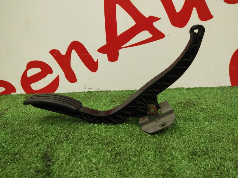 Педаль газа, 500 рублей, Красноярск