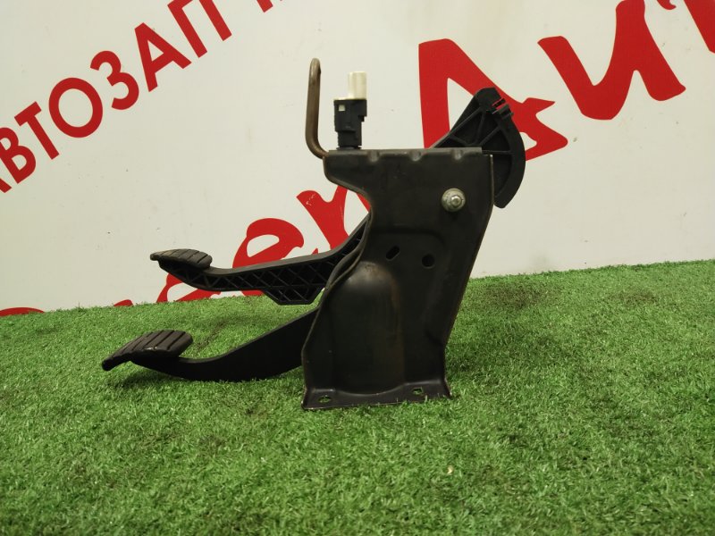 Блок педалей, 1000 рублей, Красноярск