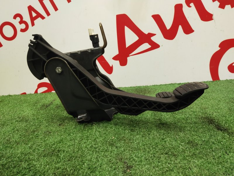 Блок педалей, 1000 рублей, Красноярск