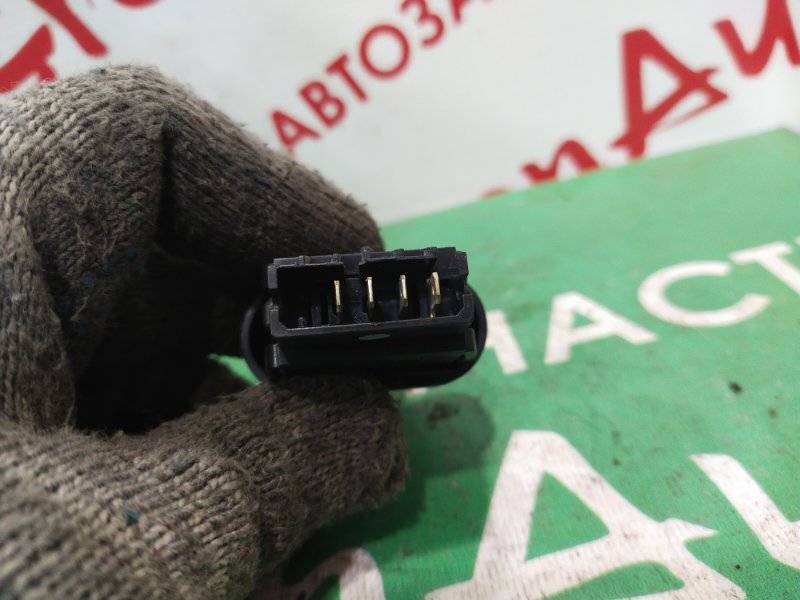 Кнопка обогрева заднего стекла, 300 рублей, Красноярск