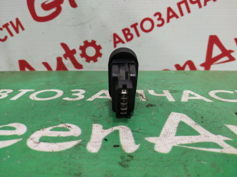 Кнопка стеклоподъемника, 300 рублей, Красноярск