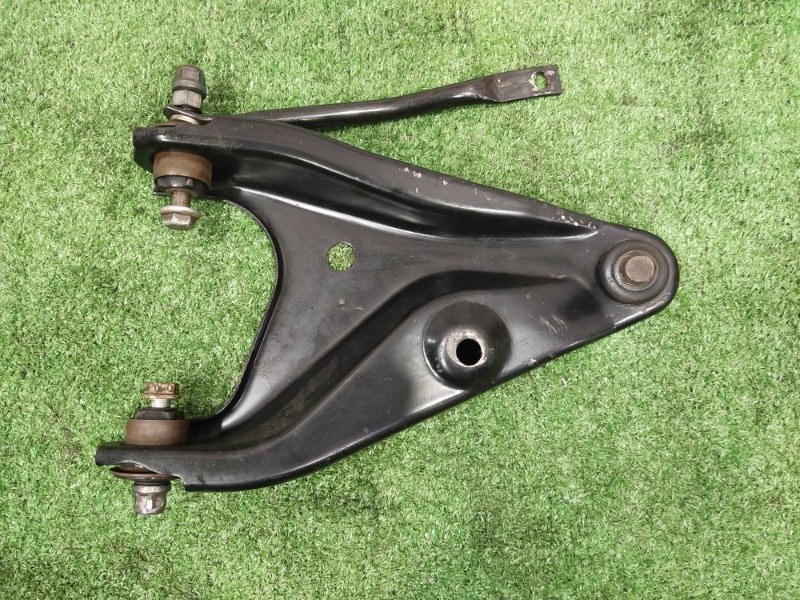 Рычаг подвески нижний, 1000 рублей, Красноярск