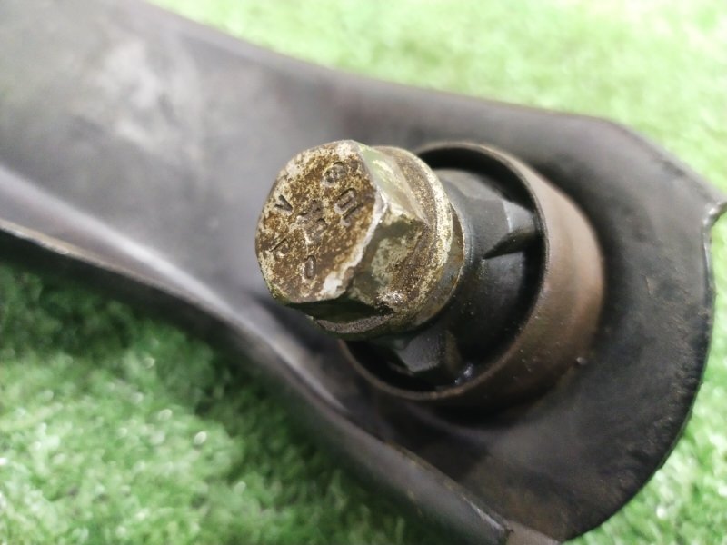 Рычаг подвески нижний, 1000 рублей, Красноярск