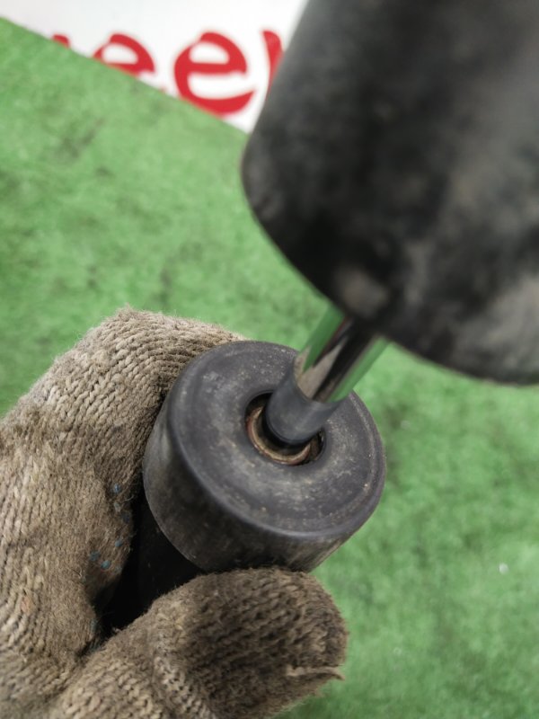 Амортизатор, 800 рублей, Красноярск