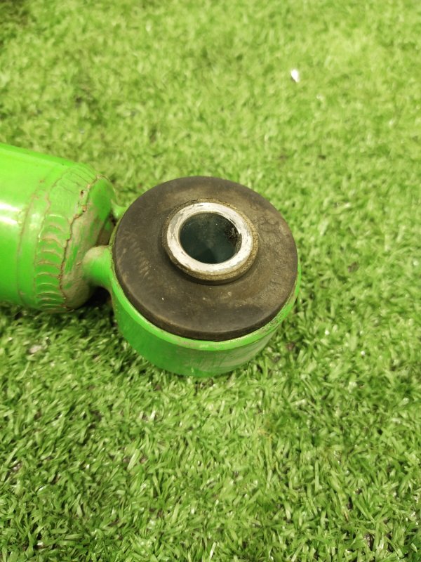 Амортизатор, 600 рублей, Красноярск