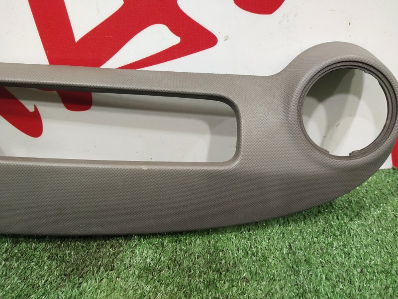 Накладка на торпедо, 500 рублей, Красноярск