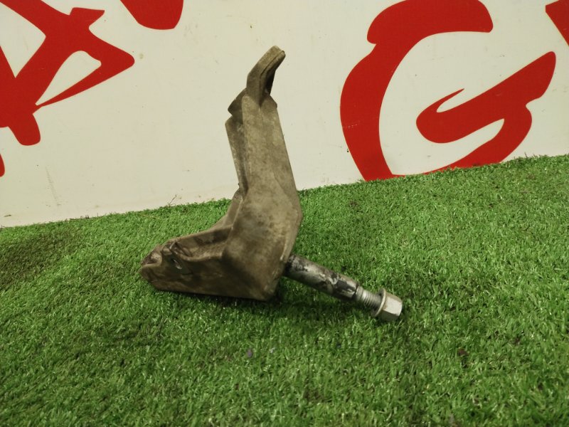 Кронштейн КПП, 500 рублей, Красноярск