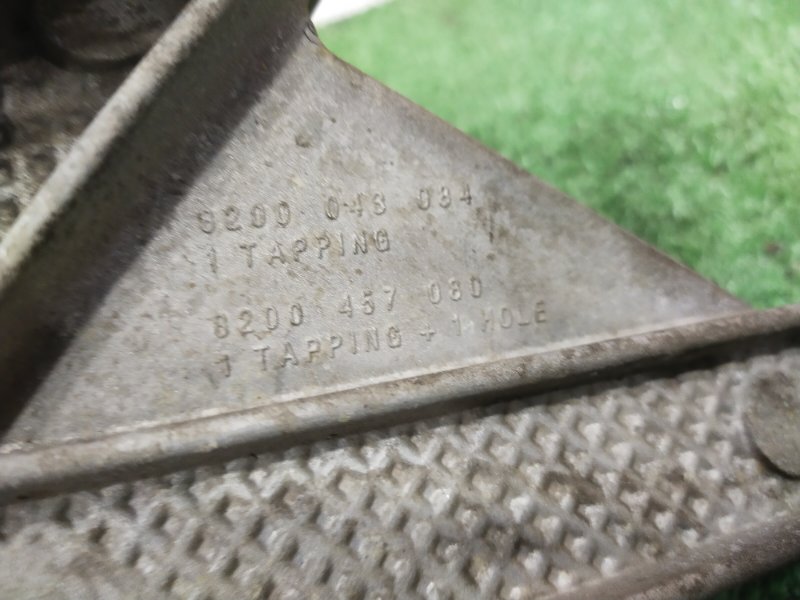 Кронштейн КПП, 500 рублей, Красноярск