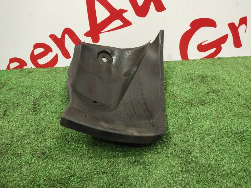 Подкрылок, 400 рублей, Красноярск