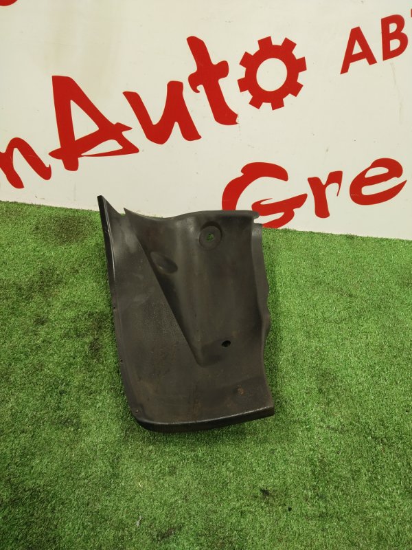 Подкрылок, 400 рублей, Красноярск