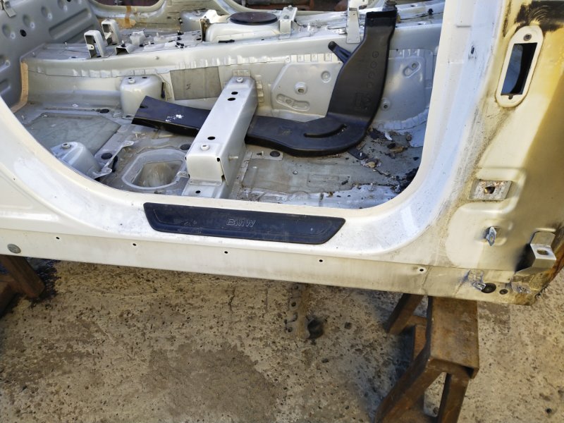 Стойка кузова, 10000 рублей, Красноярск