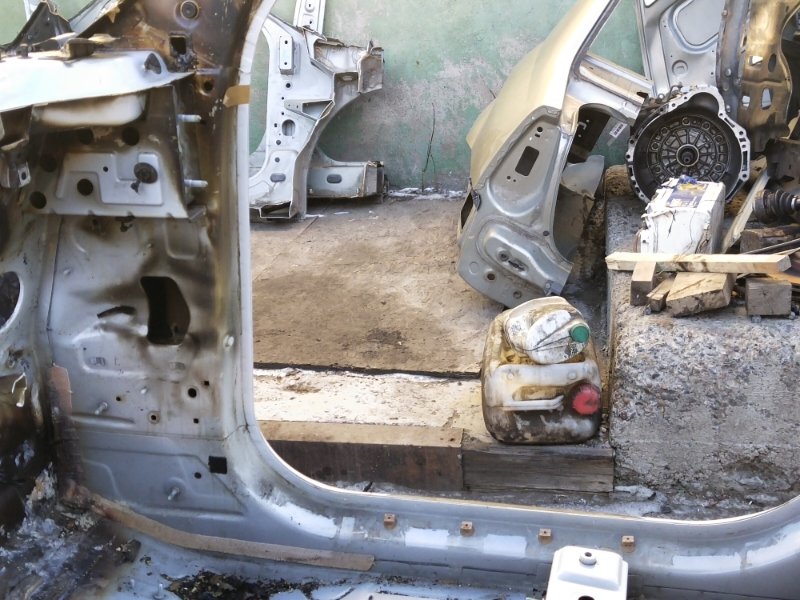 Стойка кузова, 10000 рублей, Красноярск