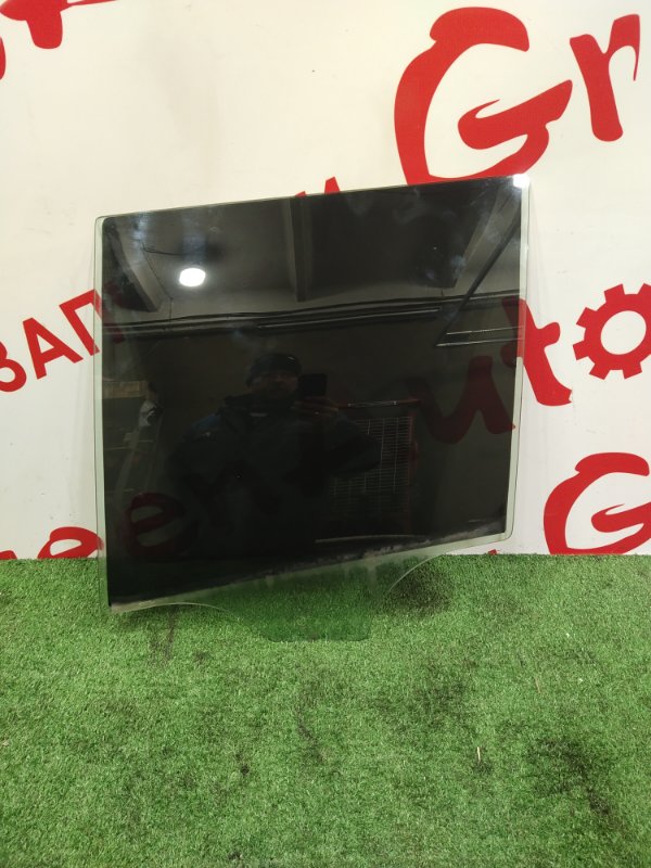 Стекло боковое, 1500 рублей, Красноярск