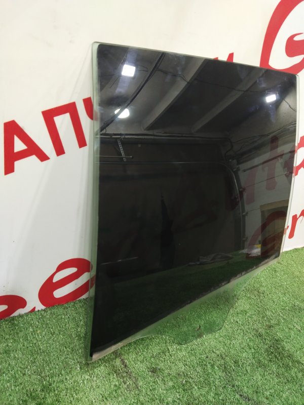 Стекло боковое, 1500 рублей, Красноярск