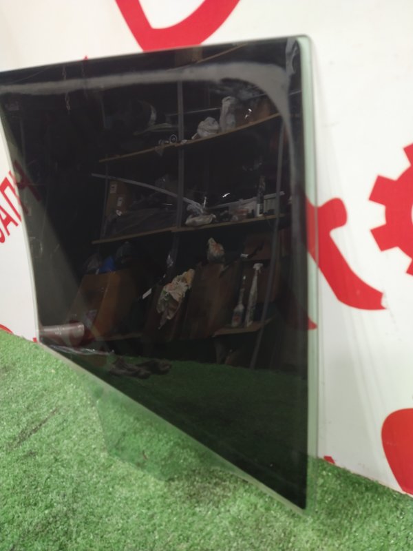 Стекло боковое, 1500 рублей, Красноярск