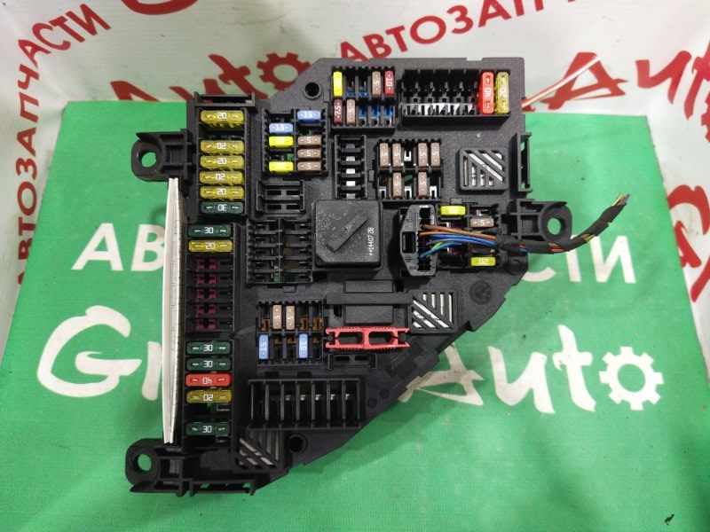 Блок предохранителей салонный, 1000 рублей, Красноярск