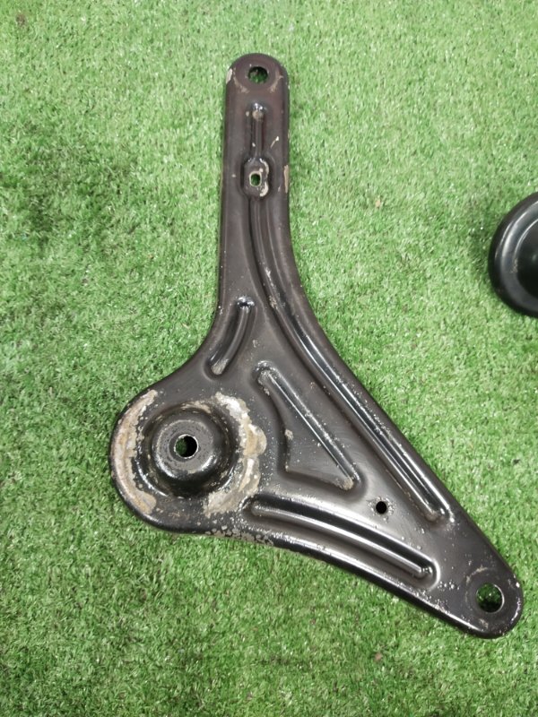 Крепление балки подвески, 2000 рублей, Красноярск