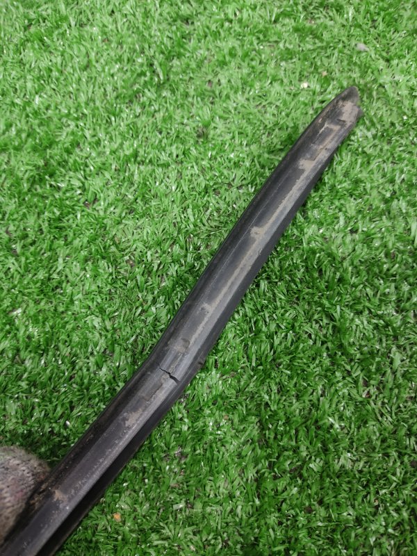 Молдинг лобового стекла, 500 рублей, Красноярск